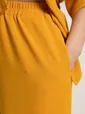 Костюм брючный Амира (горчица) К15590-27М