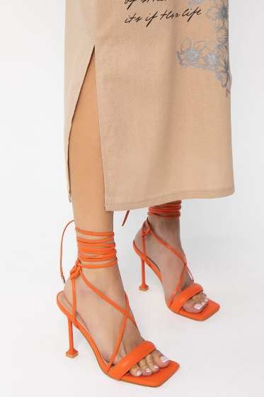 Платье Мирослава (бежевое) П13700-7М Платье Мирослава (бежевое) П13700-7М